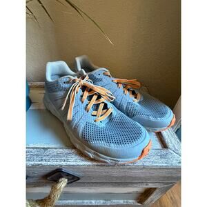 Women’s Columbia Montrail Emerald Point Dark Mirage Hiking Shoes - Size 10